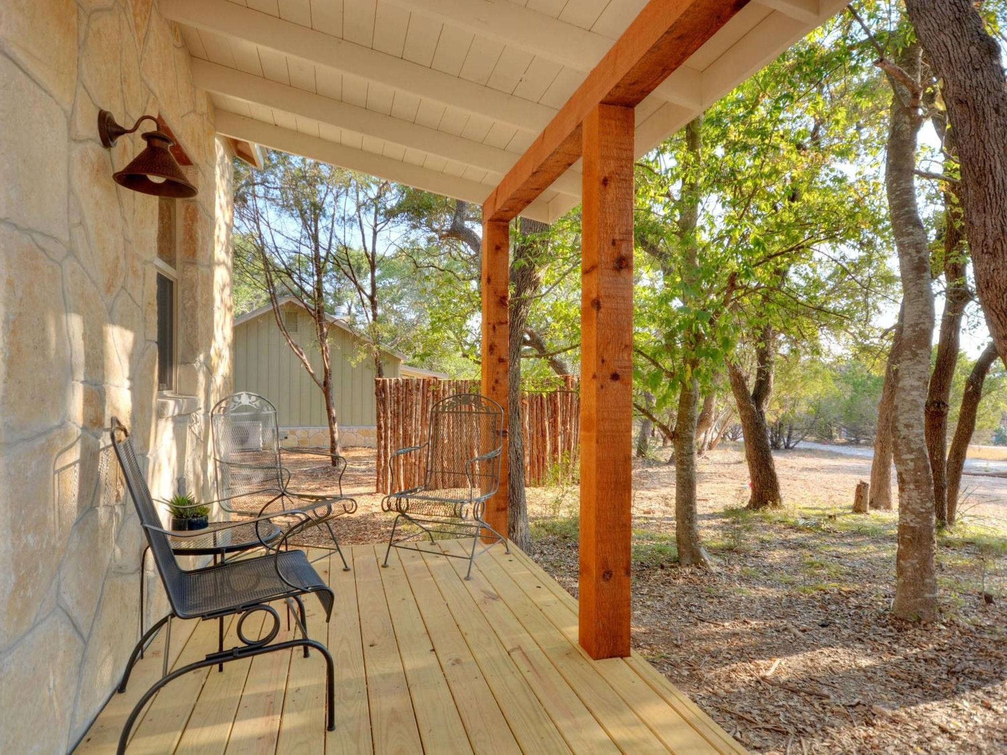 Cabins At Flite Acres - Desert Willow ウィンバリー エクステリア 写真